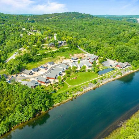 New Ozark Oasis Luxe Cabin Retreat With Hot Tub Hollister Eksteriør bilde
