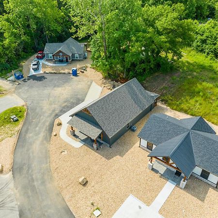 New Ozark Oasis Luxe Cabin Retreat With Hot Tub Hollister Eksteriør bilde